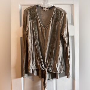 Women's Lace Detail Long Sleeve Top